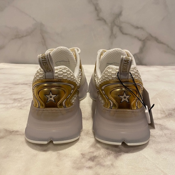 NIB Women’s Authentic Dior Vibe White & Metallic Gold Mesh and Leather Sneakers - Picture 5 of 15